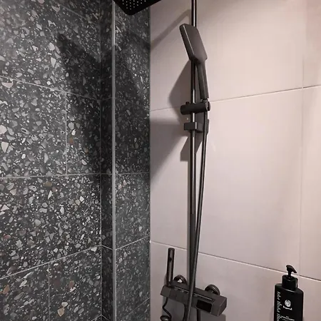 Aria Blu * بلاتامونيس